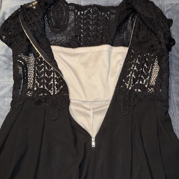 Lac Bleu Women’s Black Mesh Lace Skort Mini Sheer Sz M Boho Goth Western - Picture 8 of 11